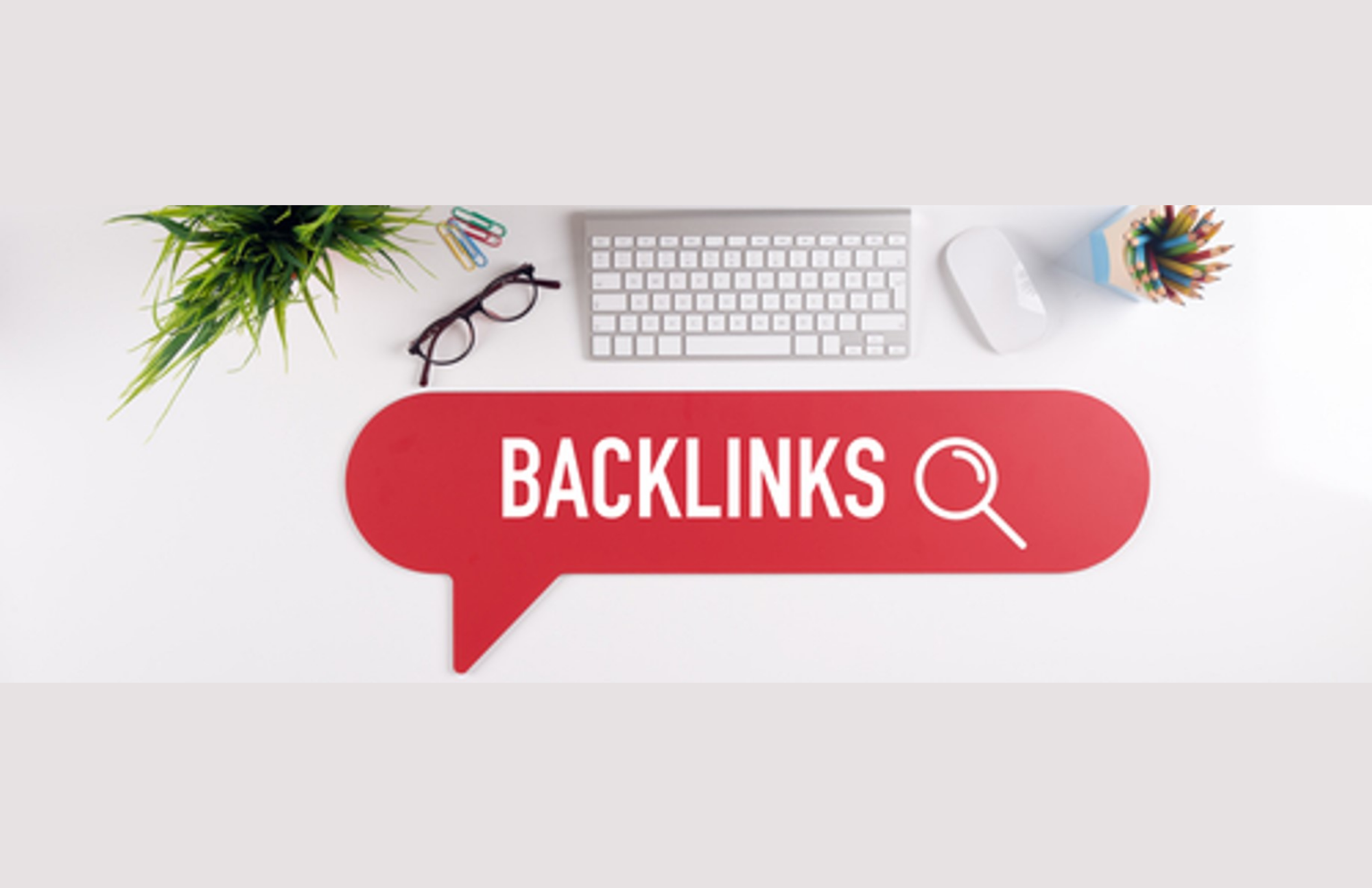 Multiple items on a table and the word "backlinks" inside a chat head