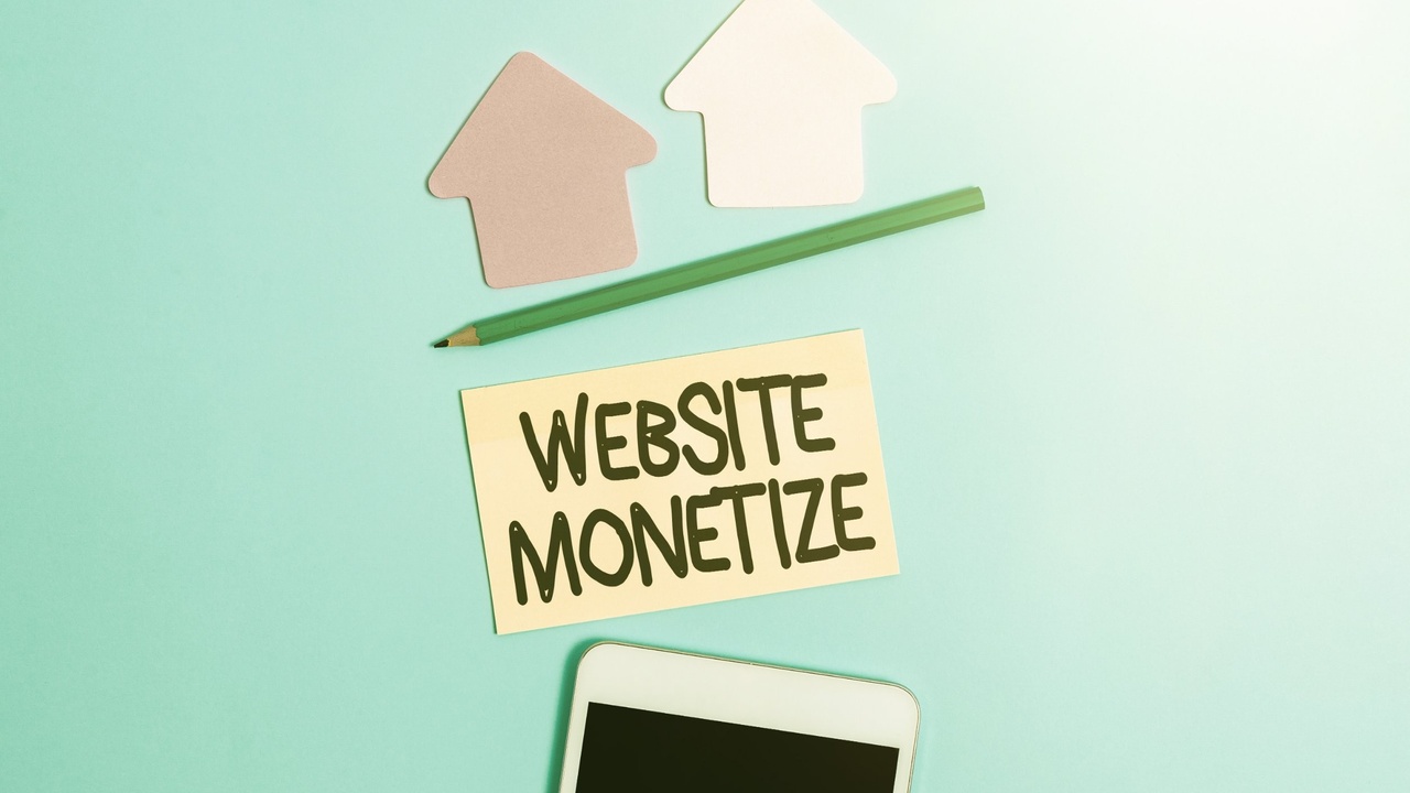 When Should You Monetize My Website? 5 Hidden Factors