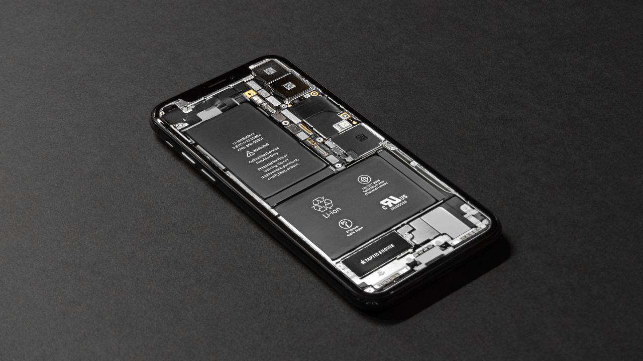 Battery of an iPhone