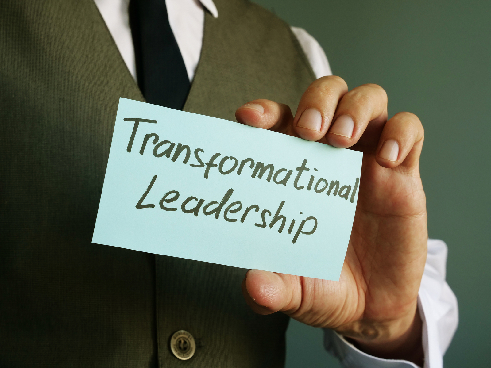 What Is Transformational Leadership? Inspire, Innovate, Lead